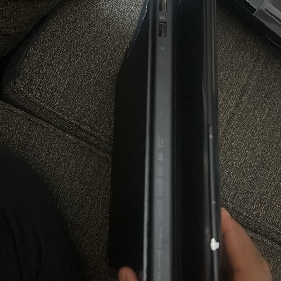 PlayStation 3! Slim - Picture 2 of 6